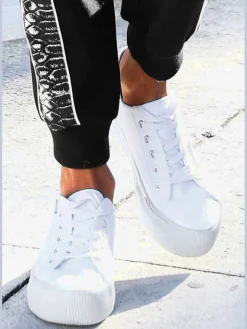 Baskets chaussures en textile, chaussures en tissu avec semelle compensée tendance