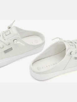 Baskets chaussures en textile au style usé et délavé tendance