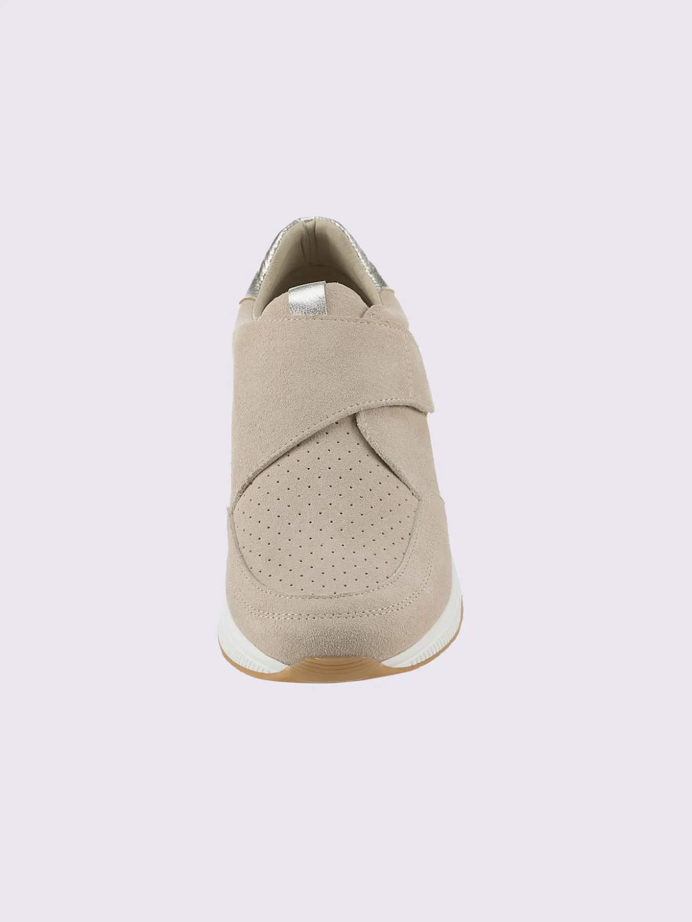 Baskets cuir velours de vache.