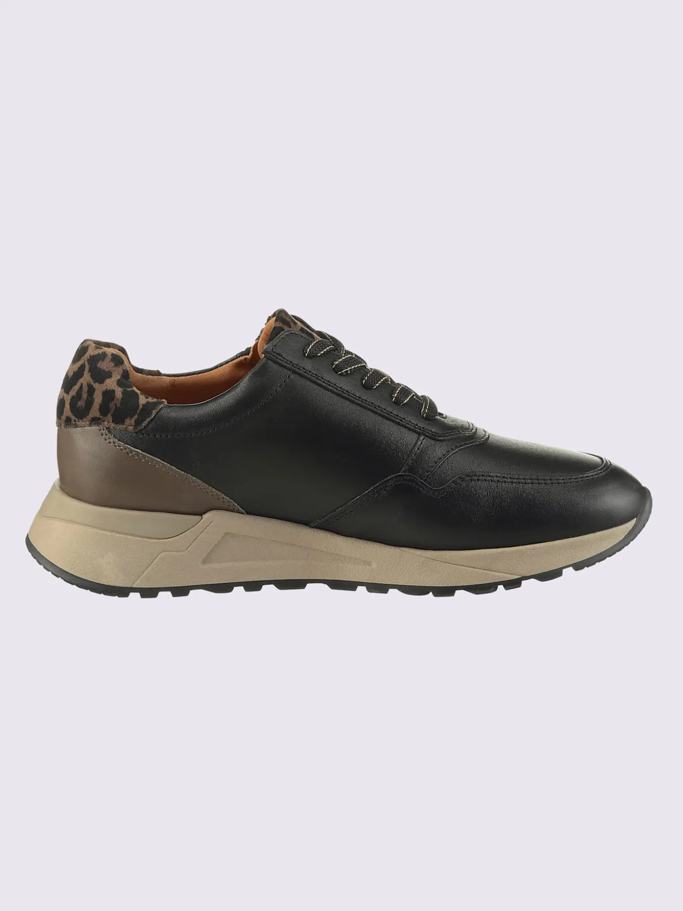 Baskets en cuir nappa vachette et cuir velours avec textile