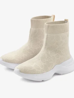 Baskets les bottines chaussettes s'adaptent parfaitement au pied