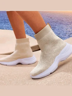 Baskets les bottines chaussettes s'adaptent parfaitement au pied