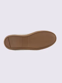 Baskets matière synthétique
