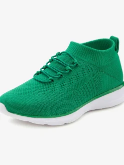 Baskets matière textile extensible douce pour s'adapter parfaitement au pied