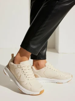 Baskets semelle intérieure amovible, possibilité d'inserts