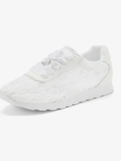 Baskets sneakers avec dentelle tendance, effet légèrement transparent