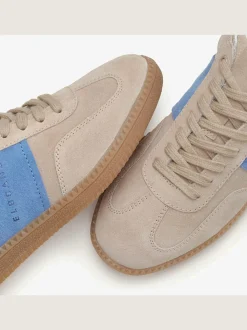 Baskets sneakers en cuir doux de qualité