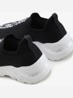 Baskets sneakers qui épousent parfaitement le pied grâce à la matière textile douce