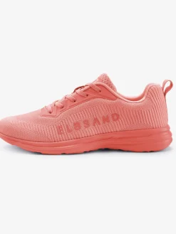 Baskets sneakers sportives et légères à enfiler, très confortables grâce au talon légèrement rembourré