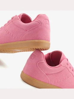 Baskets sneakers tendance en cuir de qualité