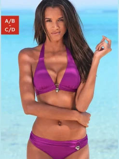 Bikini triangle juste magnifique