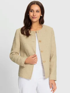 Blazer bouclé à la fois confortable et chic