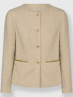 Blazer bouclé à la fois confortable et chic