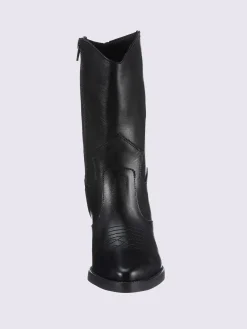 Bottes de fabrication portugaise