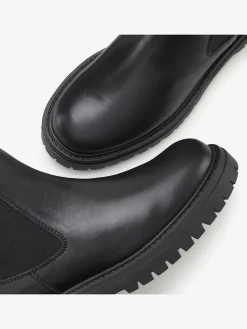 Bottines chelsea tendance en cuir de qualité, très confortables