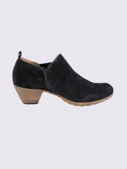 Bottines cuir velours de vache.