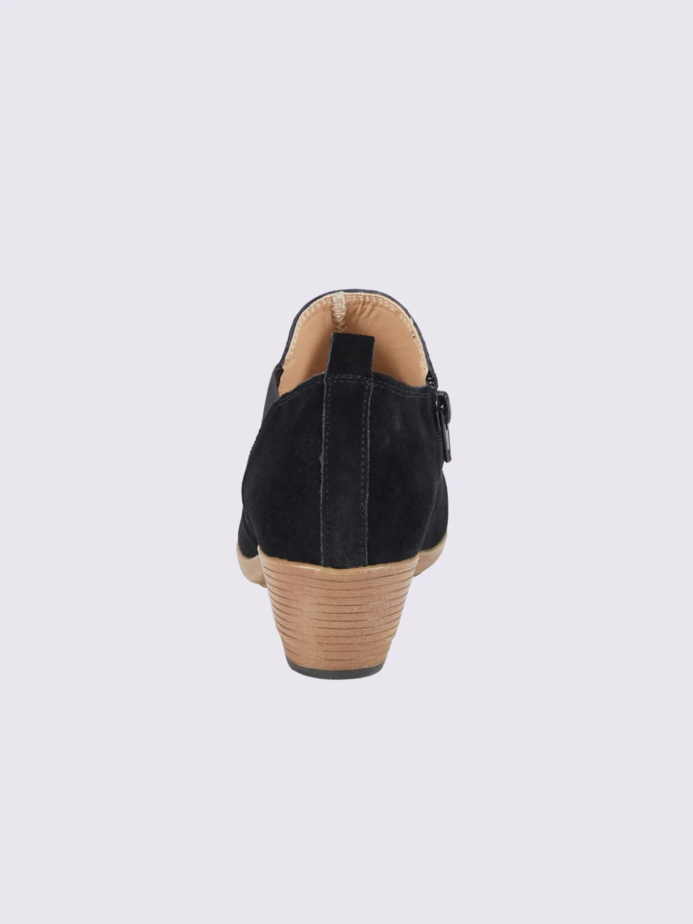 Bottines cuir velours de vache.