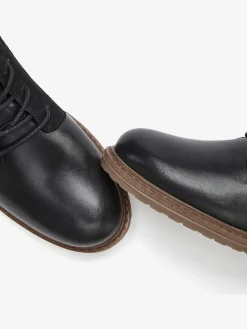 Bottines en cuir doux