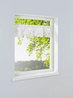 Cantonnière matière semi-transparente