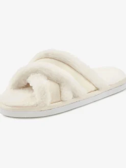 Chaussons bande croisée raffinée