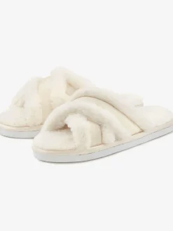 Chaussons bande croisée raffinée