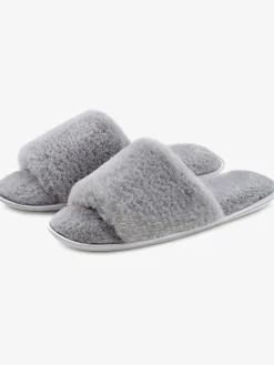 Chaussons très chaud et chaleureux