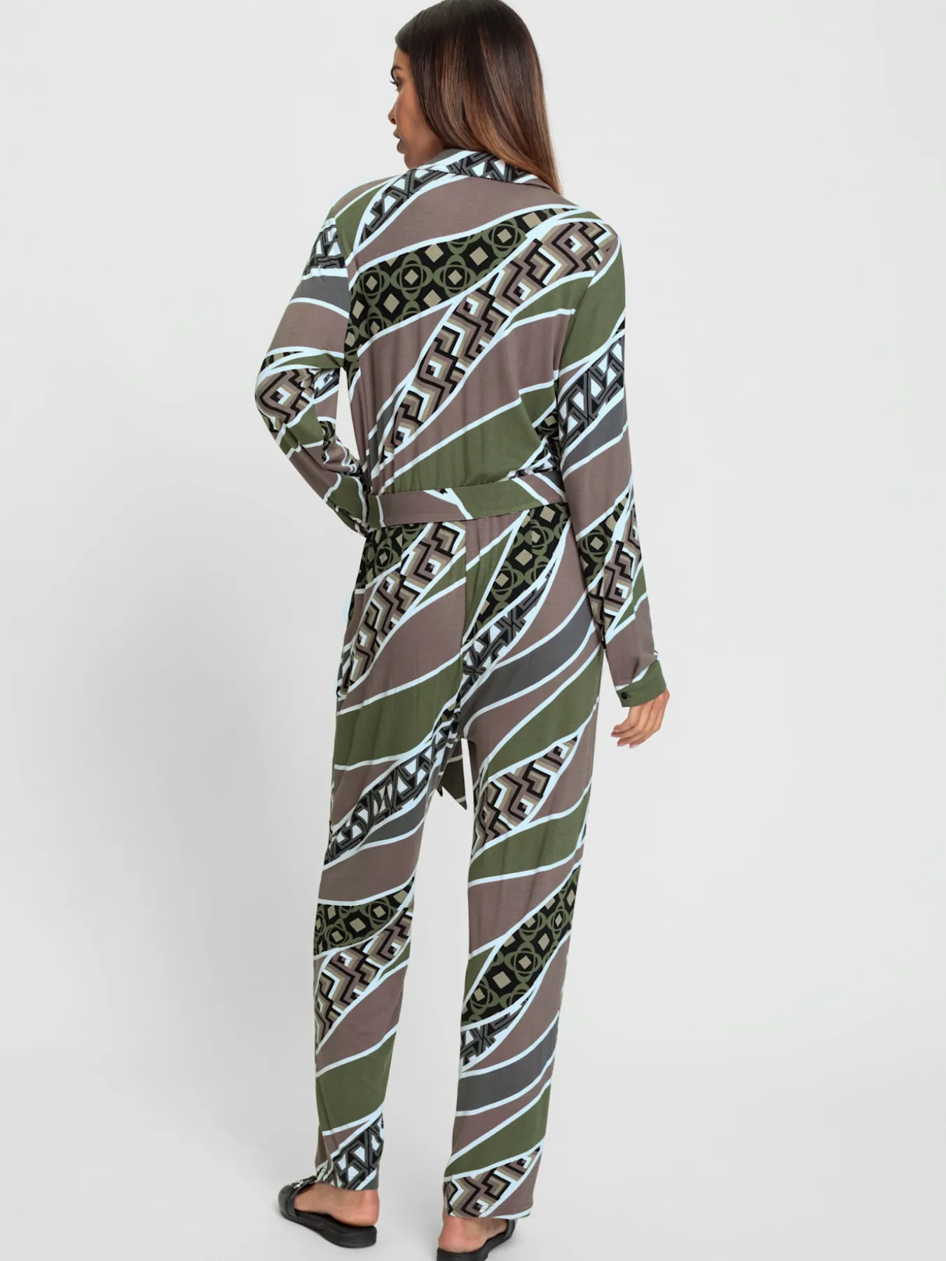 Combinaison qualité jersey extensible, souple et confortable