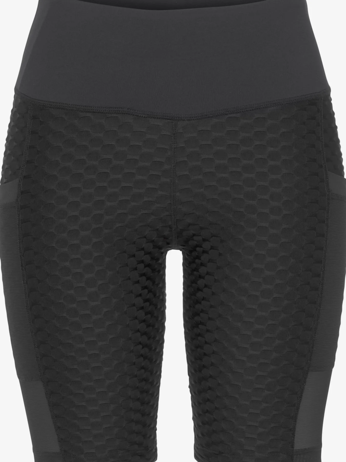 Cycliste fonctionnel avec design nid d'abeille