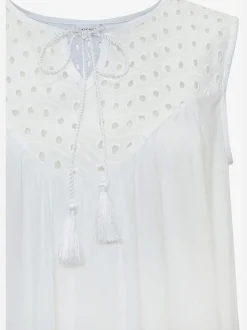 Débardeur dentelle et motif ajouré à l'encolure