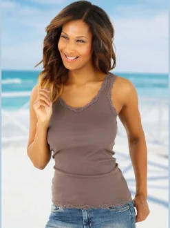 Débardeur en dentelle un basique tendance