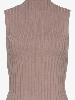 Débardeur en tricot encolure haute