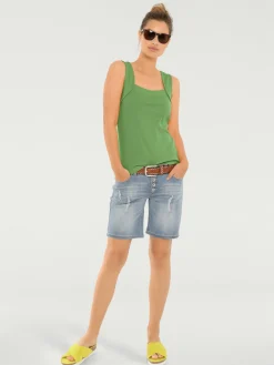 Débardeur look basique tendance facile à associer