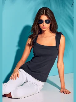 Débardeur look basique tendance facile à associer
