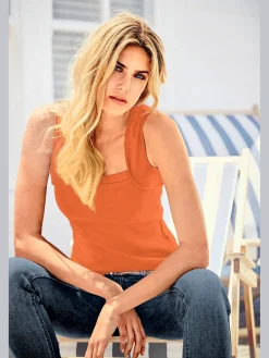 Débardeur look basique tendance facile à associer