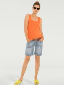 Débardeur look basique tendance facile à associer