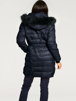 Doudoune imitation fourrure amovible sur capuche amovible