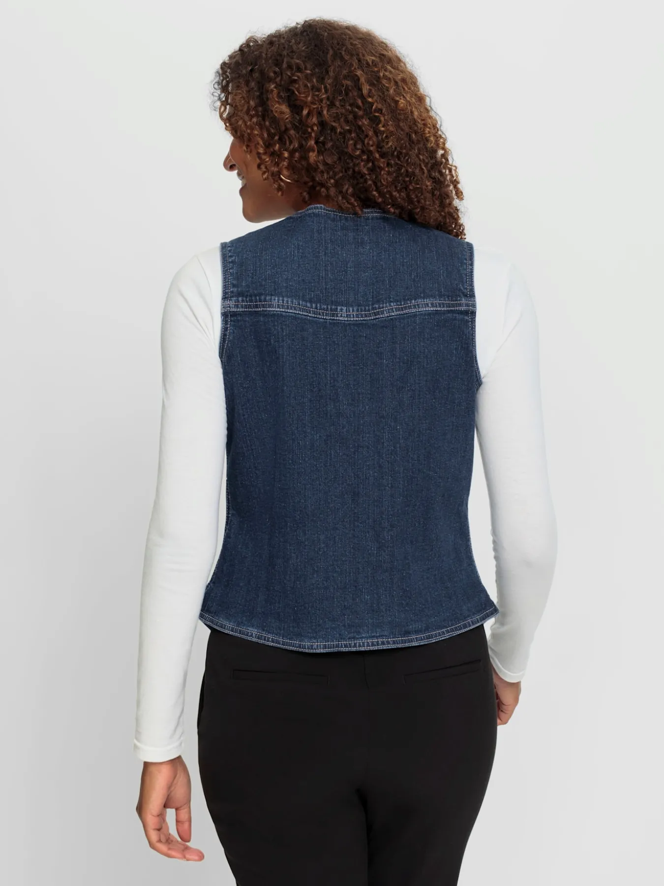 Gilet en jean qualité coton doux sur la peau