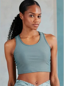 Haut court sportif aux coloris tendance