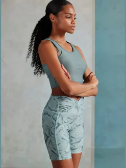 Haut court sportif aux coloris tendance