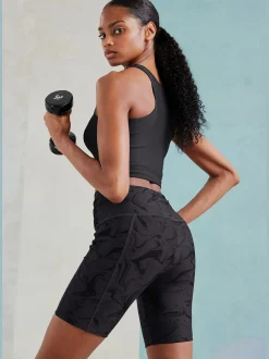 Haut court sportif aux coloris tendance