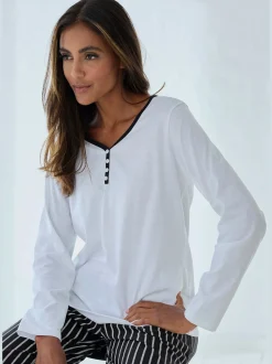 Haut de pyjama t-shirt à manches longues avec encolure en v arrondie
