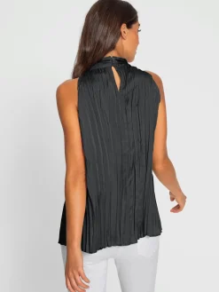 Haut plissé accessoire élégant