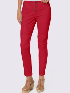 Jean 5 poches délavage spécial pour un coloris tendance