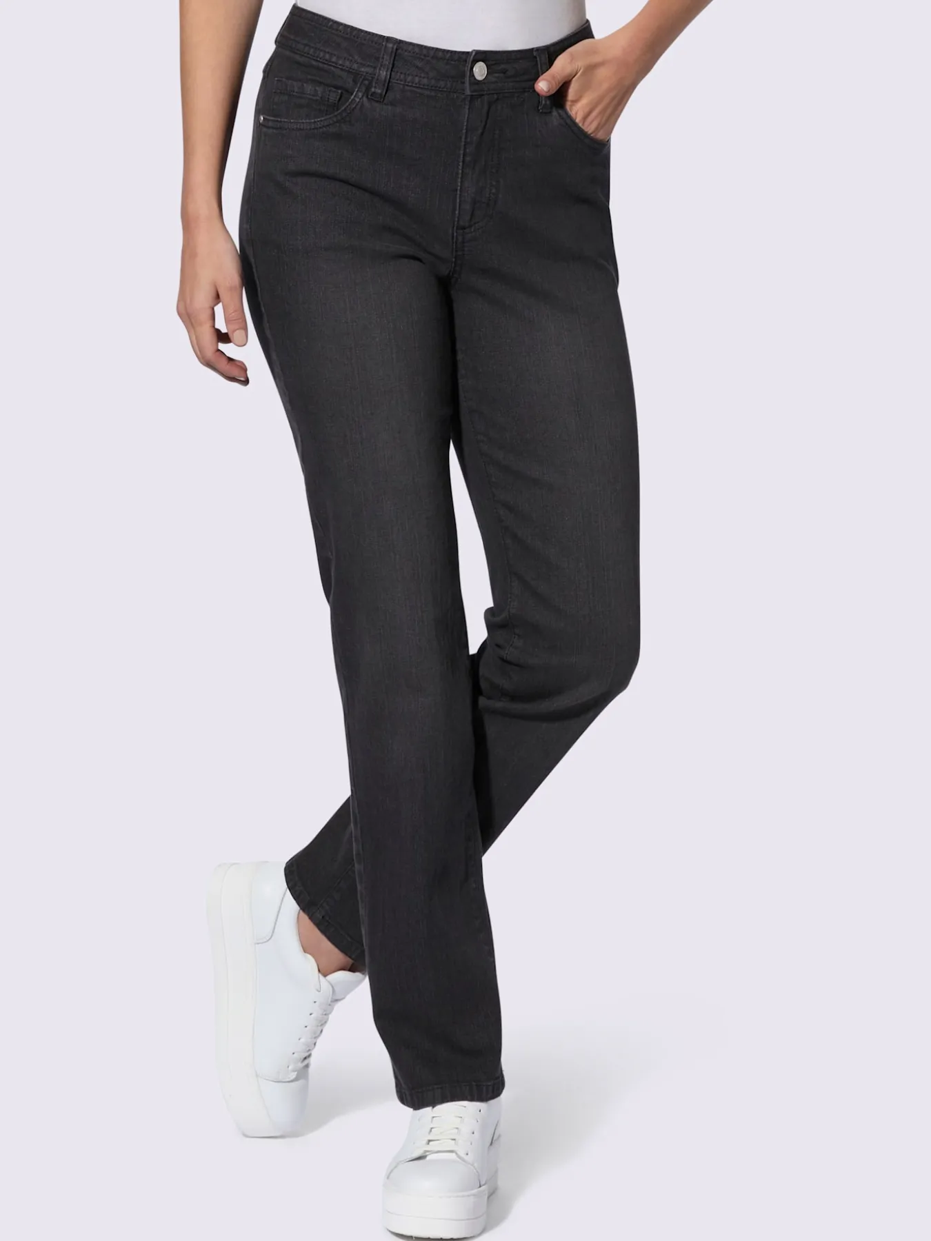 Jean 5 poches qualité coton extensible indéformable