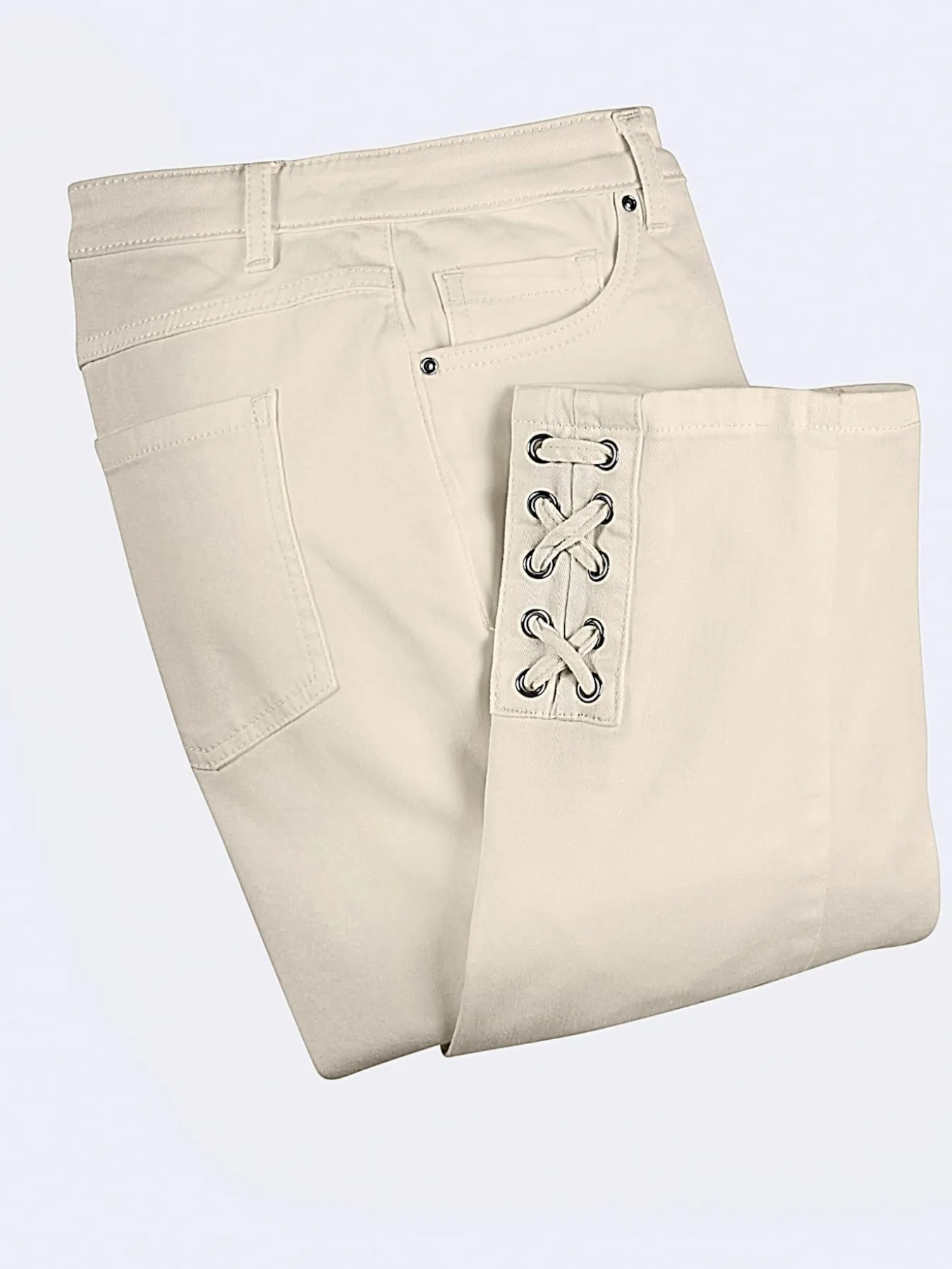 Jean 3/4 qualité coton doux sur la peau