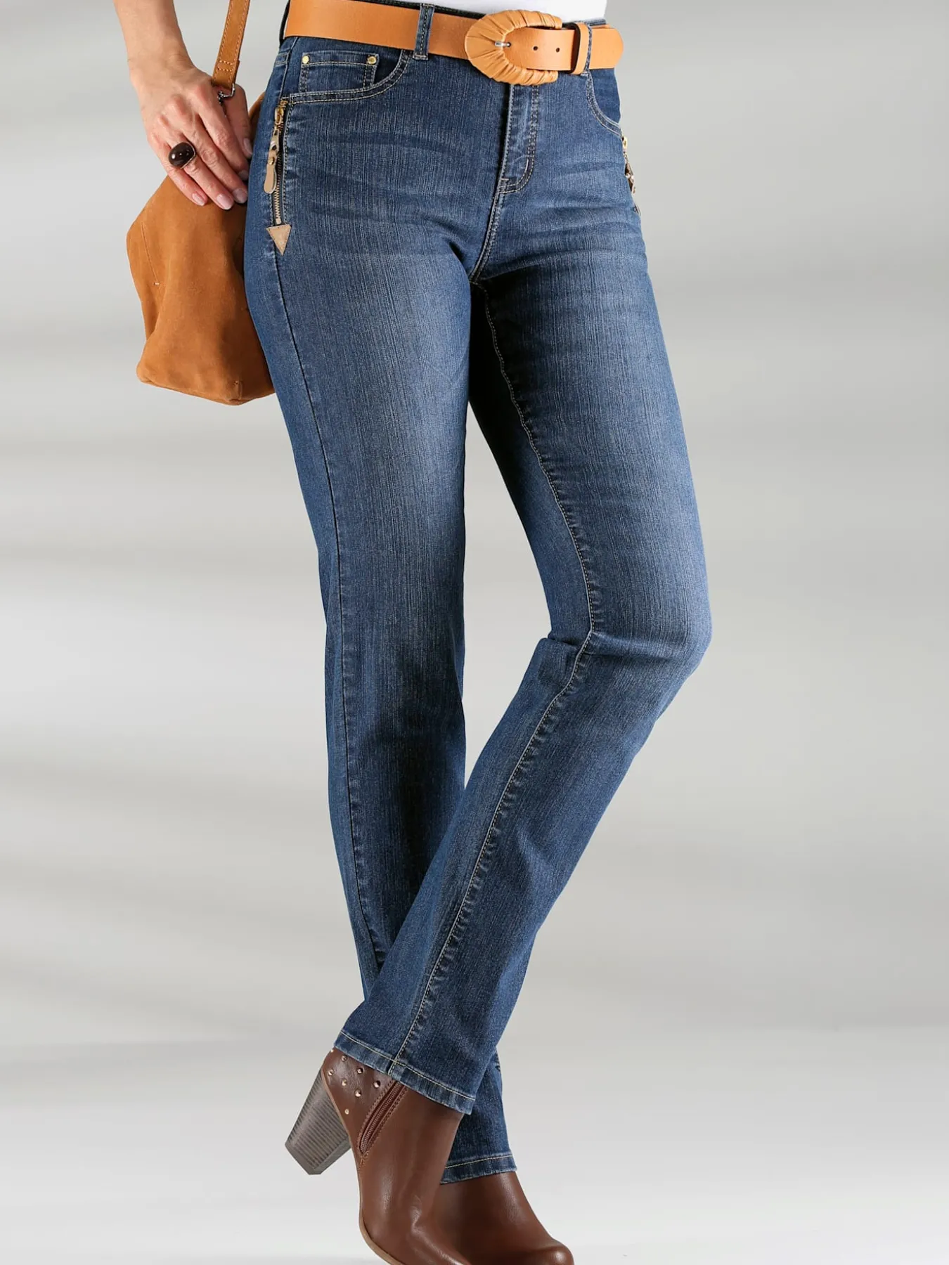 Jean avec poches originales en qualité extensible