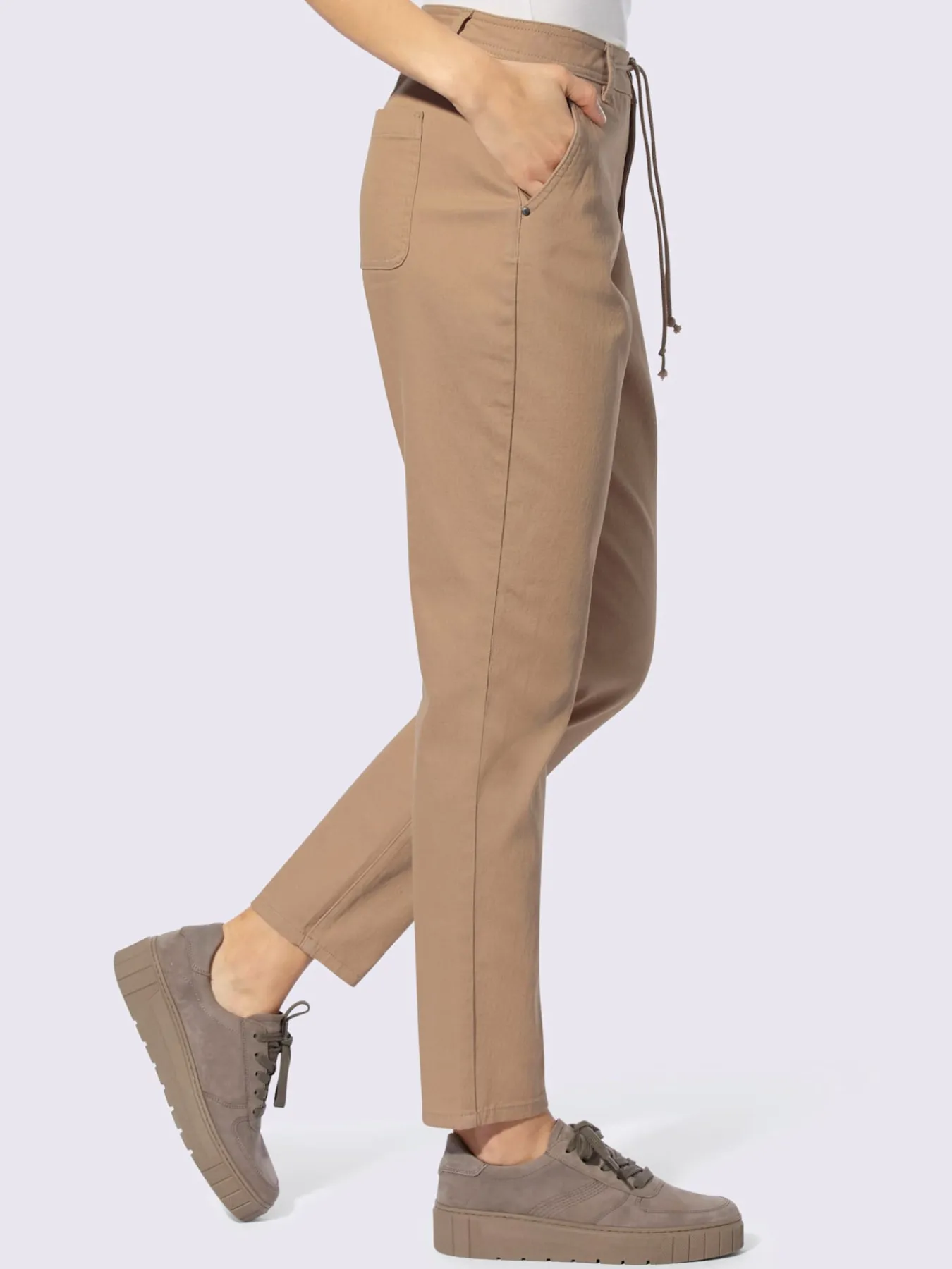 Jean extensible coulisse et lien à nouer