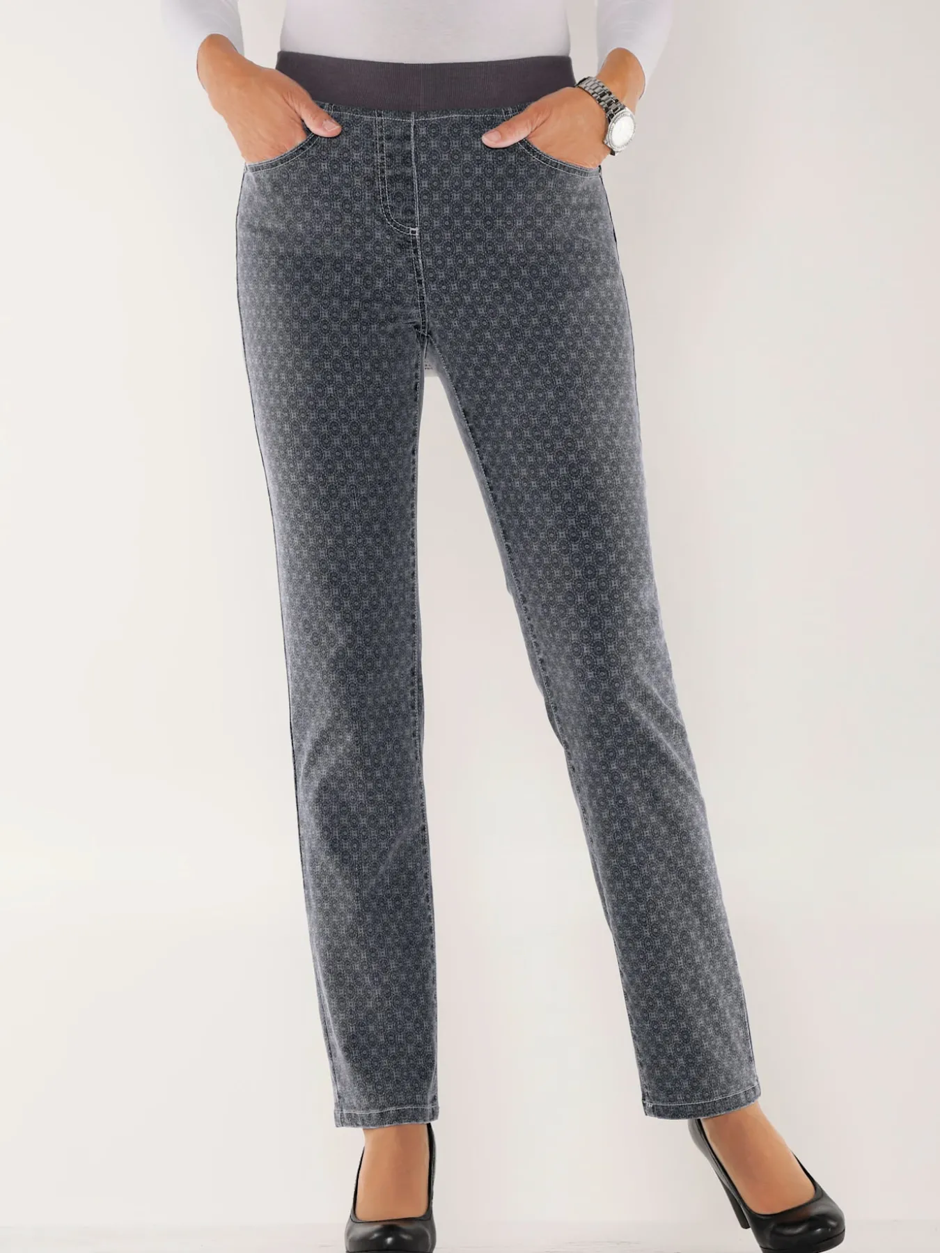 Jean femme confortable avec ceinture élastique