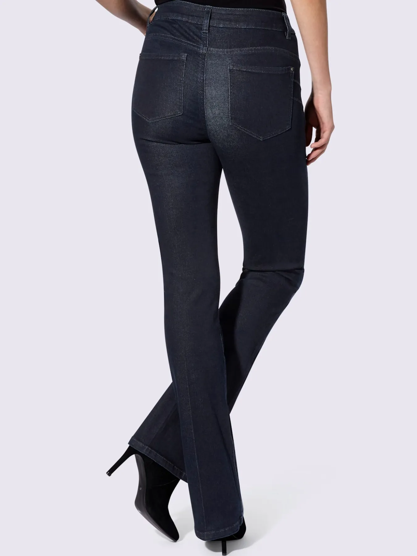 Jean push-up nervures affinantes