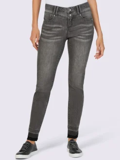 Jean skinny pierres brillantes sur les poches